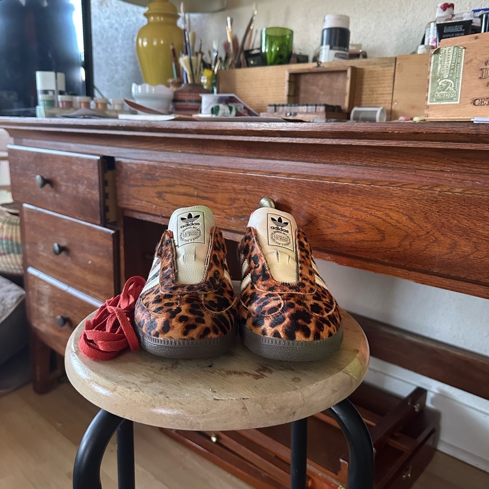 Adidas Sambas Leopard Print Sambas Women’s 8.5
